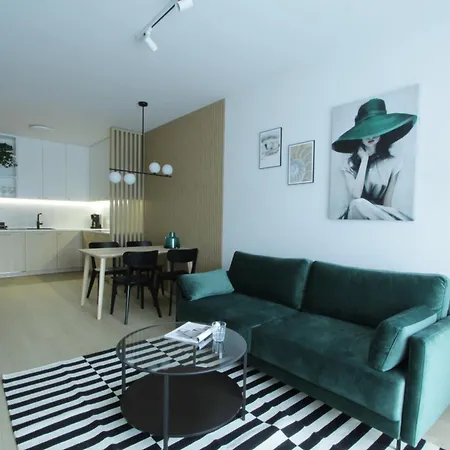 Green Apartment Strict Center Познань Екстер'єр фото
