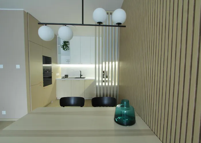 Green Apartment Strict Center
